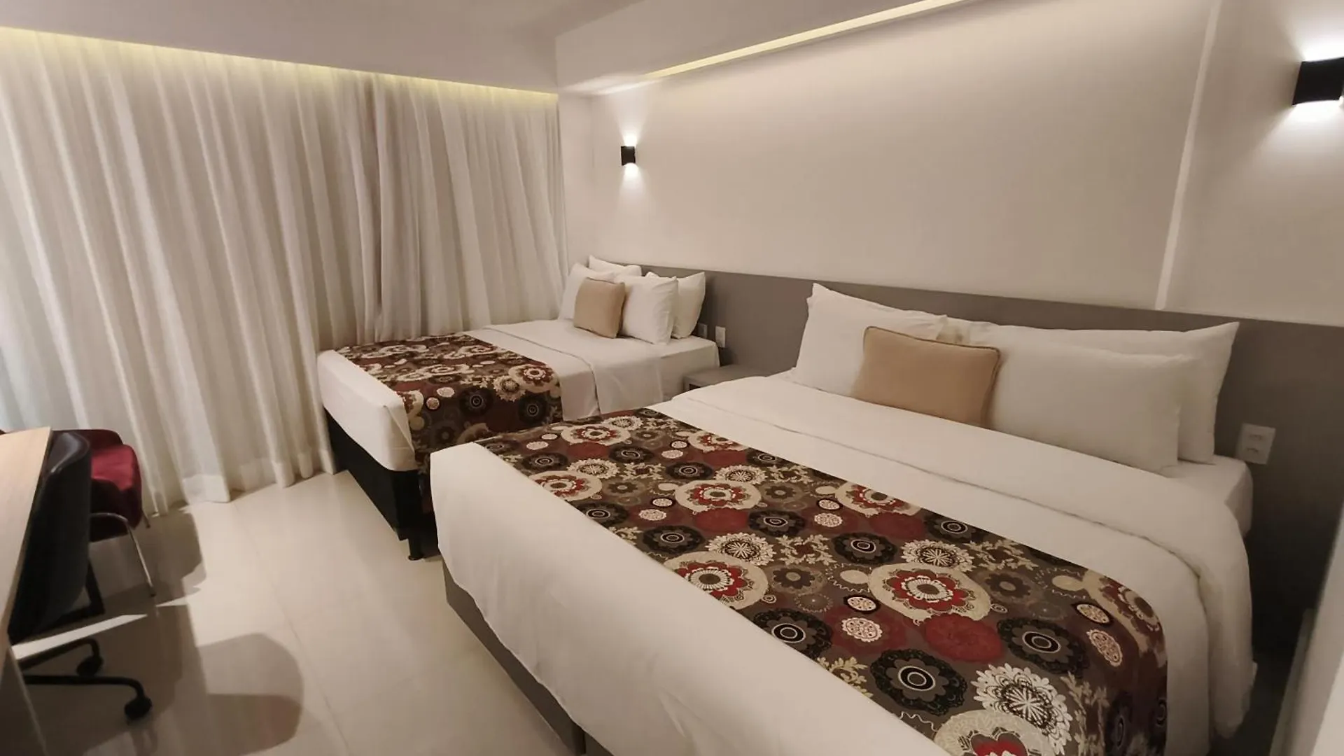 Raridade!! Flat Particular De Alto Padrao Em Hotel Novissimo - Cama King Size E Cama De Solteiro - Limpeza Diaria Gratuita - Otimo Preco - Excelente Atendimento - Melhor Localizacao De Brasilia - Dentro Do Hotel Ramada Brasilia Alvorada